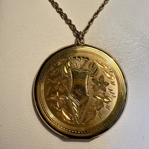 Vtg ~ JMF Gold Filled Locket - Picture 2 of 7